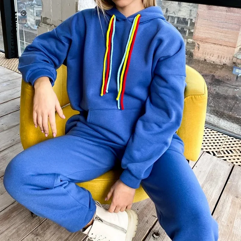 IYESWOMEN 2021 Winter Fashion Outfit Women Tracksuit Pocket Hoodie Sweatshirt And Pants Loose 2 Piece Set Sweatsuits Leisurewear 
IYESWOMEN 2021 Winter Fashion Outfit Women Tracksuit Pocket Hoodie Sweatshirt And Pants Loose 2 Piece Set Sweatsuits Leisurewear