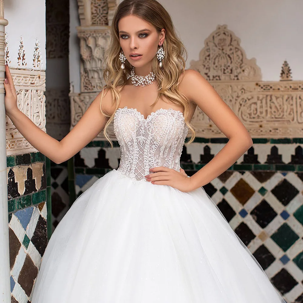 Weilinsha Elegant Princess Wedding Dress White/ Ivory Sweetheart Sleeveless Beading See-through Tulle Ball Gown Bride Dress
Weilinsha Elegant Princess Wedding Dress White/ Ivory Sweetheart Sleeveless Beading See-through Tulle Ball Gown Bride Dress
