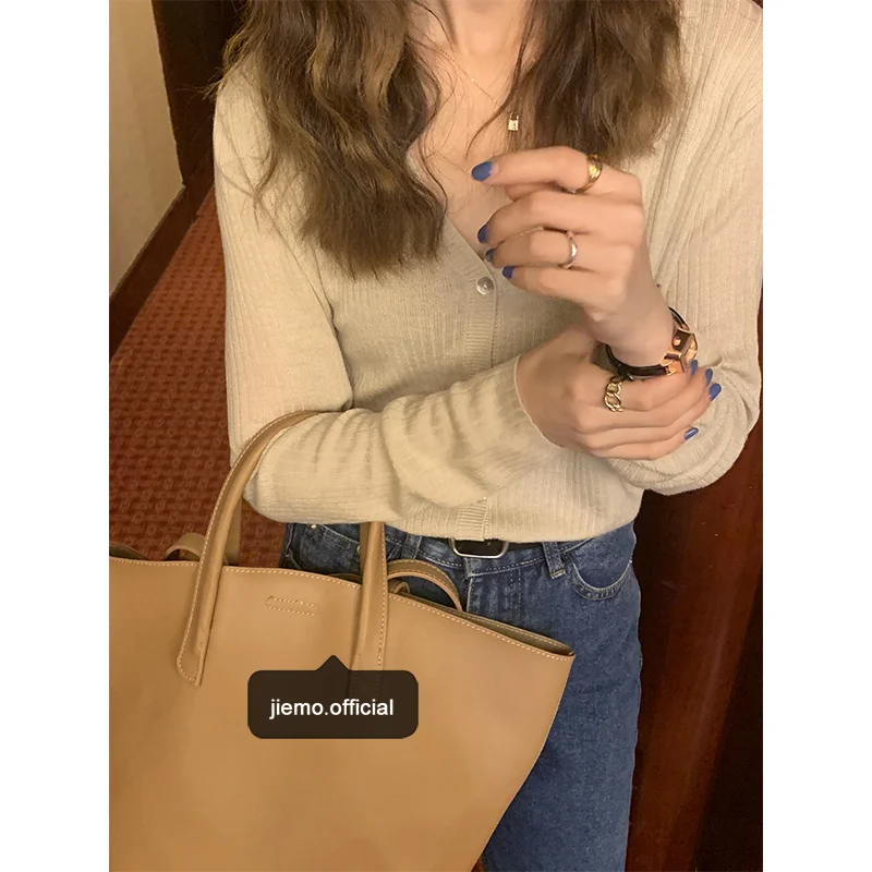 Вязаный кардиган, осенний свитер, женская тонкая стильная рубашка с V-образным вырезом, мягкий восковой мягкий свитер, кардиган, пальто 
Вязаный кардиган, осенний свитер, женская тонкая стильная рубашка с V-образным вырезом, мягкий восковой мягкий свитер, кардиган, пальто