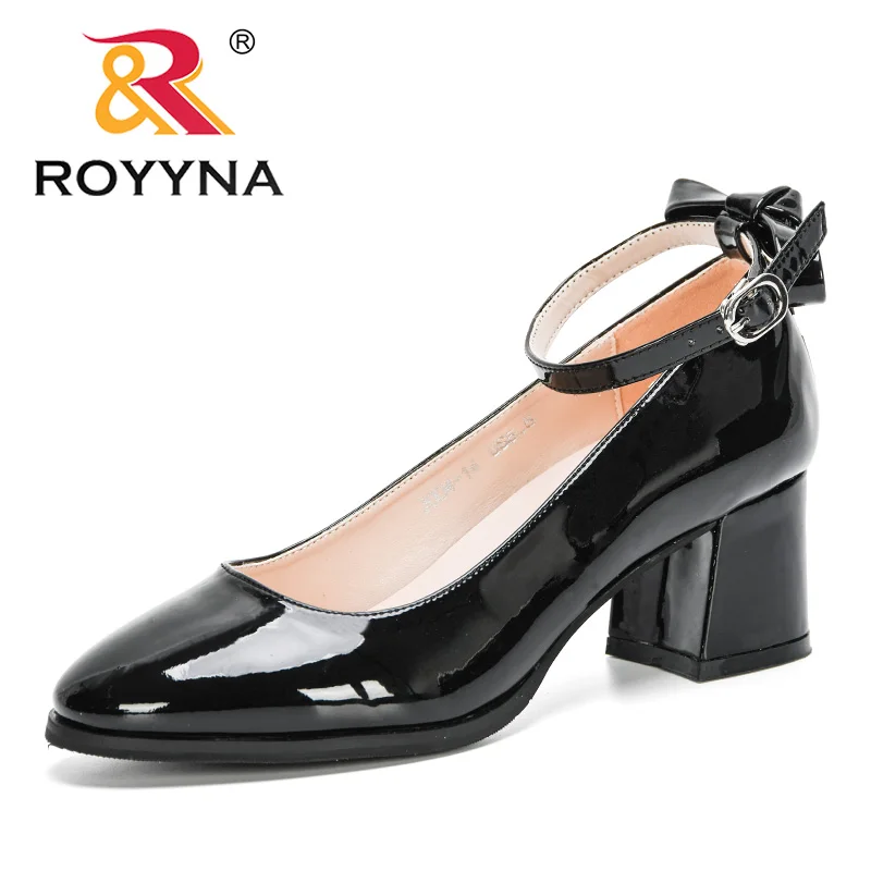 ROYYNA/Новинка 2020 года; Модные туфли-лодочки; Лакированные кожаные туфли с ремешком на щиколотке; Женские туфли, удобные рабочие туфли на высок...
ROYYNA/Новинка 2020 года; Модные туфли-лодочки; Лакированные кожаные туфли с ремешком на щиколотке; Женские туфли, удобные рабочие туфли на высок...