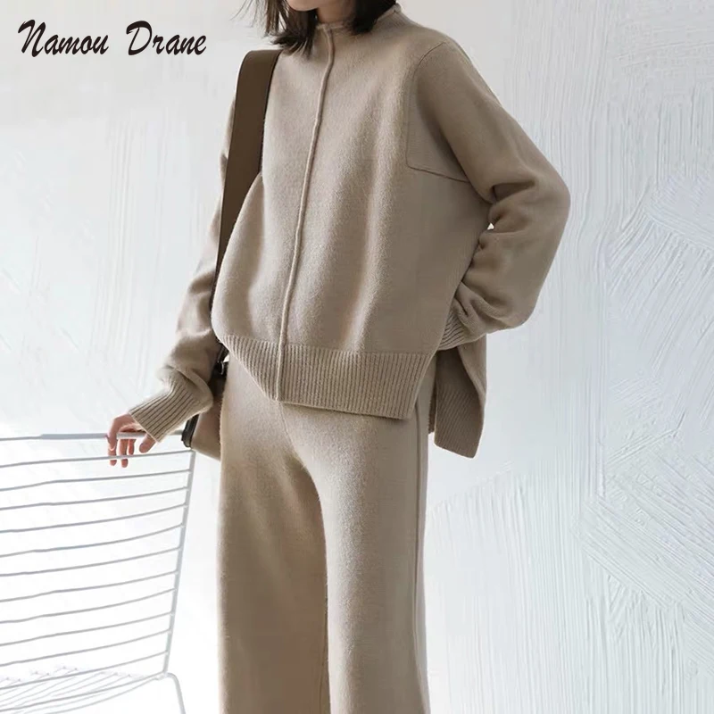 Namou Drane 2021 новый женский свитер комплект из 2 предметов свободный Приталенный топ с высоким воротником и разрезом + широкие брюки с высокой та...
Namou Drane 2021 новый женский свитер комплект из 2 предметов свободный Приталенный топ с высоким воротником и разрезом + широкие брюки с высокой та...