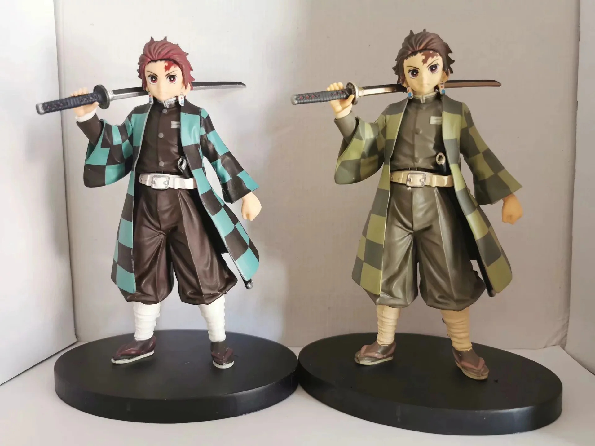 Action Demonic Slayer Kamado Nezuko Tanjirou Hashibira Inosuke Model Doll Figure Gift Toy Anime Demon Figma Brinquedos Collector
Action Demonic Slayer Kamado Nezuko Tanjirou Hashibira Inosuke Model Doll Figure Gift Toy Anime Demon Figma Brinquedos Collector