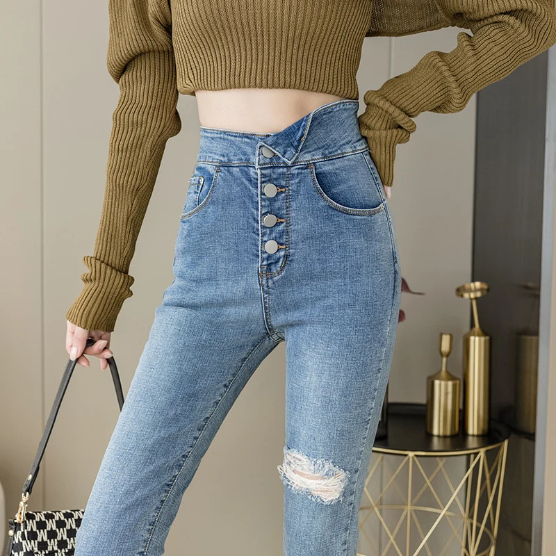 Retro Hong Kong style jeans women's feet pants were thin and high waist all-match ripped nine-point pants
Retro Hong Kong style jeans women's feet pants were thin and high waist all-match ripped nine-point pants