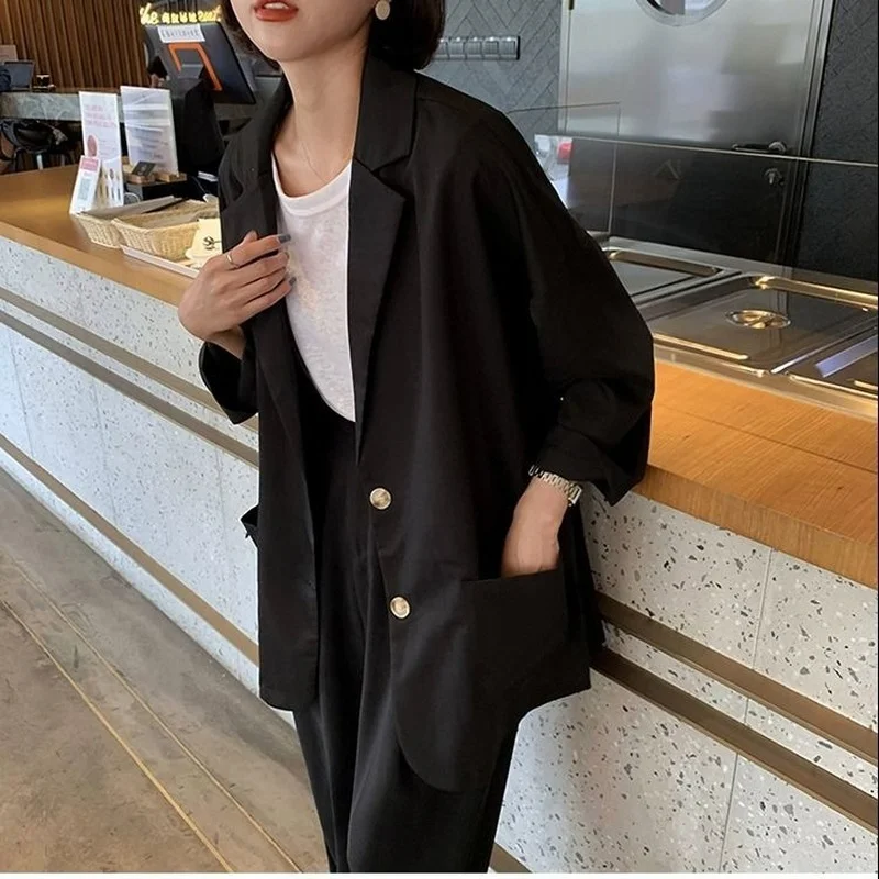 Women Blazers Solid Black Blue Loose Oversize M-4XL Nine Quarter Sleeve Female Elegant Business Outwear Simple Casual Retro Chic
Women Blazers Solid Black Blue Loose Oversize M-4XL Nine Quarter Sleeve Female Elegant Business Outwear Simple Casual Retro Chic