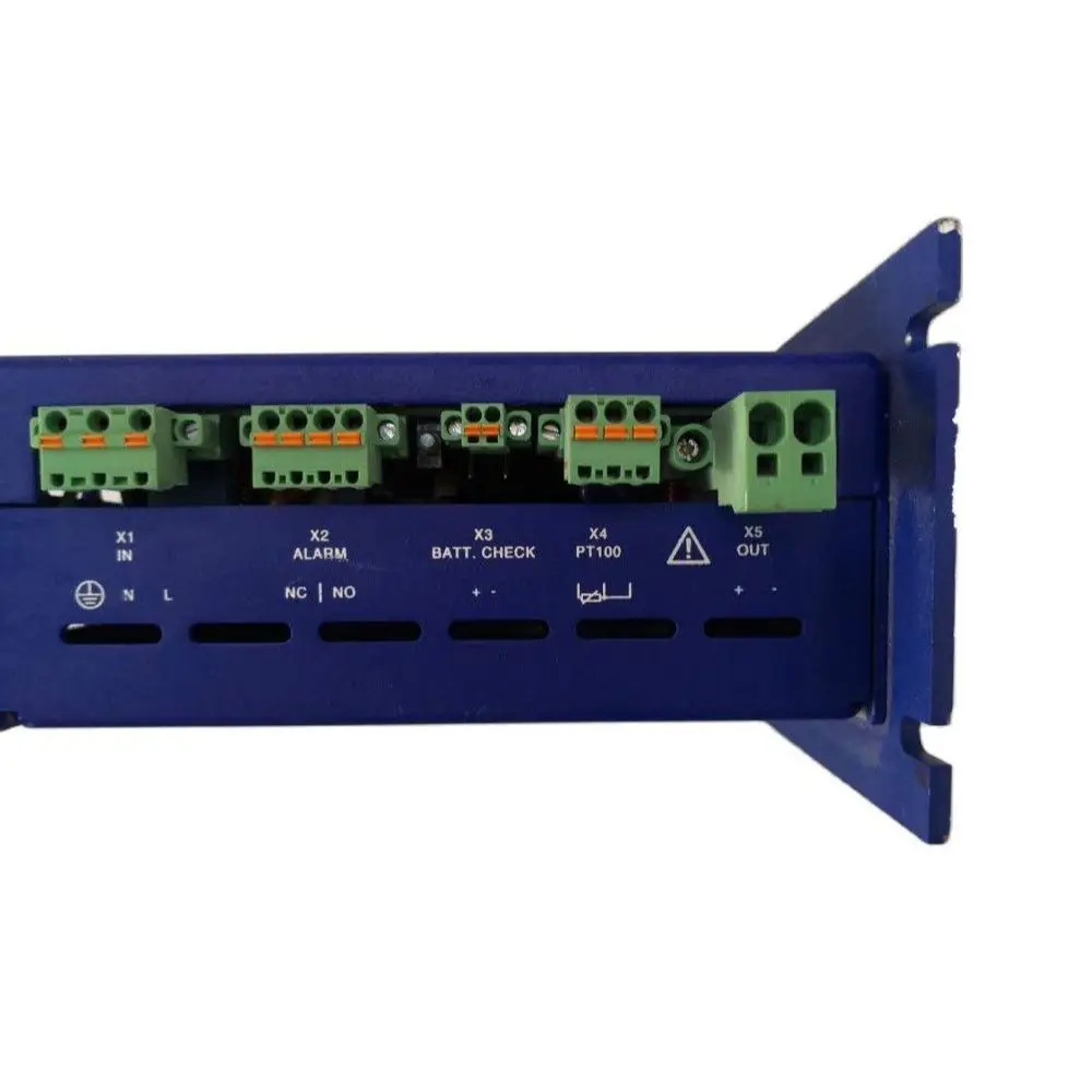 Зарядное устройство для аккумулятора в хорошем состоянии
Зарядное устройство для аккумулятора в хорошем состоянии