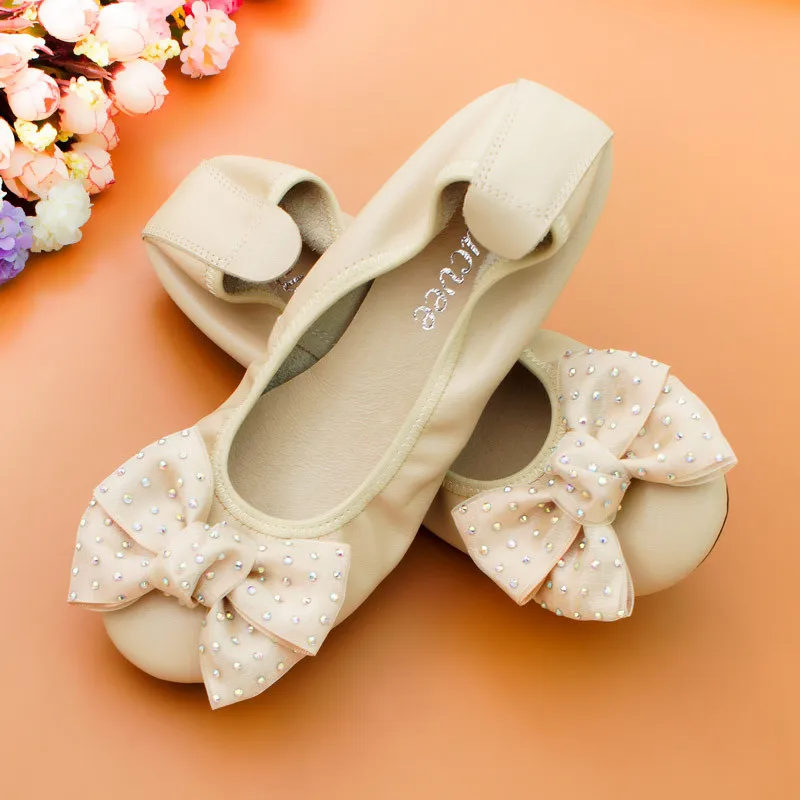 Лоферы женские из натуральной кожи с круглым носком, размеры 44
Лоферы женские из натуральной кожи с круглым носком, размеры 44