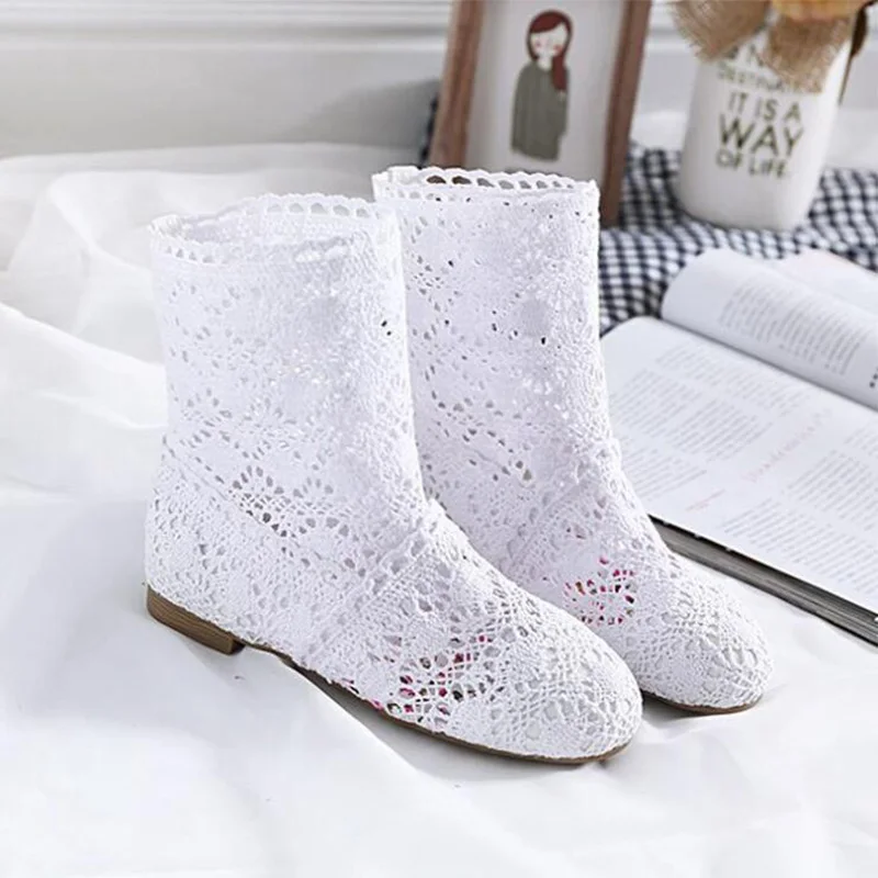 New Fashion Summer Hollow Women Boots Autumn Knitted Flat Heel Boots Woman's Cool Botas Mesh Breathable Short Single Boots
New Fashion Summer Hollow Women Boots Autumn Knitted Flat Heel Boots Woman's Cool Botas Mesh Breathable Short Single Boots