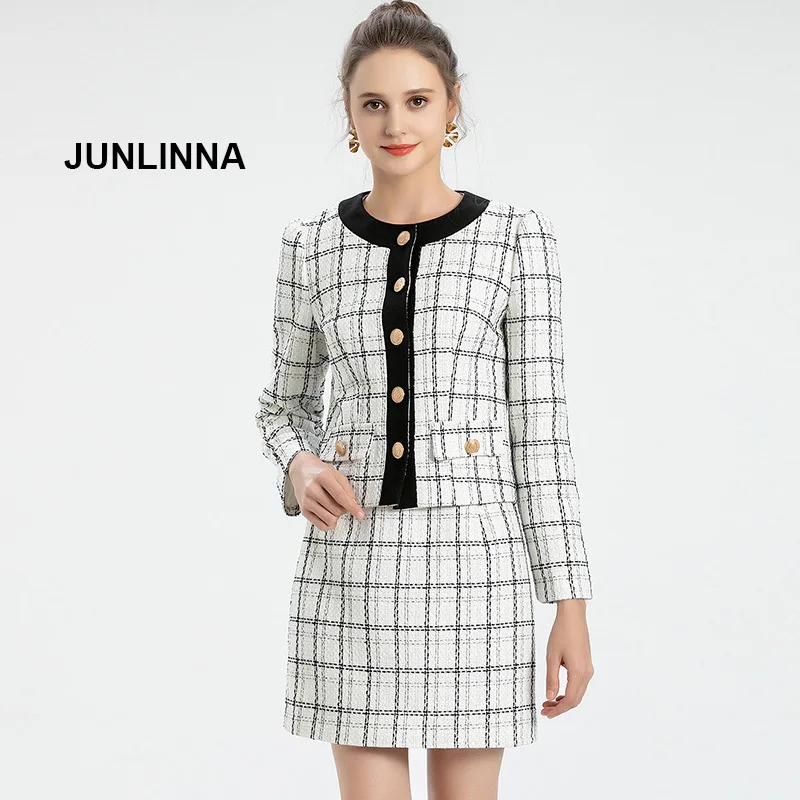 Autumn New Women's Two Piece Dress Knitting Plaid Printing Fashion Elegant High Street Wear Set Coat and Skirt 2Pieces Sets
Autumn New Women's Two Piece Dress Knitting Plaid Printing Fashion Elegant High Street Wear Set Coat and Skirt 2Pieces Sets