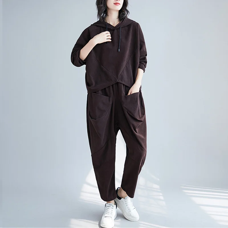 Women Casual 2 Piece Set 2020 Autumn Winter New Loose Corduroy Hoodie Top And Harem Pants Plus Size Solid Color Fashion Suit Set
Women Casual 2 Piece Set 2020 Autumn Winter New Loose Corduroy Hoodie Top And Harem Pants Plus Size Solid Color Fashion Suit Set