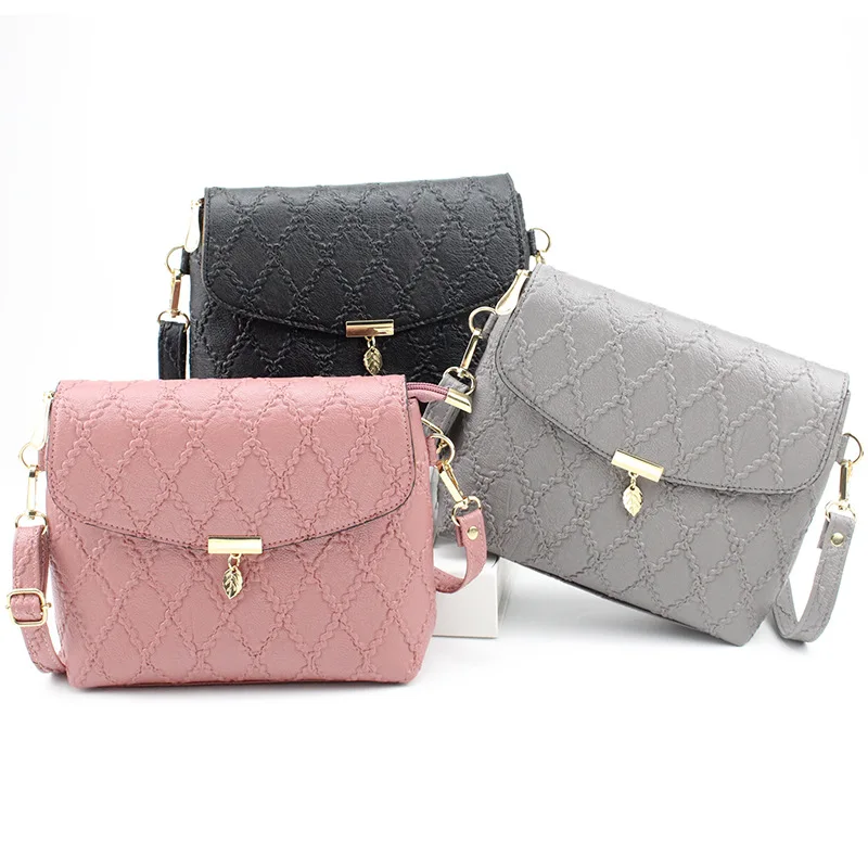 New women bags versatile ladies small messenger bags simple shoulder bags pu solid color lipstick storage pouch
New women bags versatile ladies small messenger bags simple shoulder bags pu solid color lipstick storage pouch