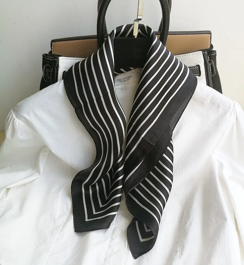 Women's 100% Pure Silk Small Square Scarf Wrap Hair Neckerchief 20.8"x20.8" WJ023
Women's 100% Pure Silk Small Square Scarf Wrap Hair Neckerchief 20.8"x20.8" WJ023