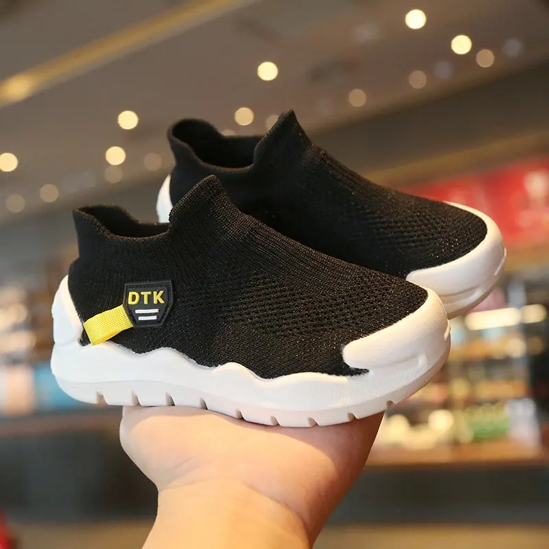 Casual Girls Fashion knitting Sneakers 2118 Running High Quality Kids Women Unisex Sports Shoes Non-slip Footwear for Walkings
Casual Girls Fashion knitting Sneakers 2118 Running High Quality Kids Women Unisex Sports Shoes Non-slip Footwear for Walkings