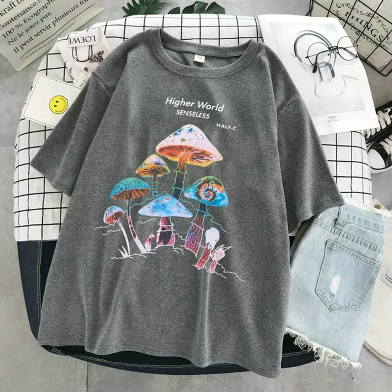 Totoro Harajuku Gothic Summer anime T-Shirt Fashion Print Cartoon Tops harry styles woman tshirts Female New Casual T-Shirt 2021
Totoro Harajuku Gothic Summer anime T-Shirt Fashion Print Cartoon Tops harry styles woman tshirts Female New Casual T-Shirt 2021