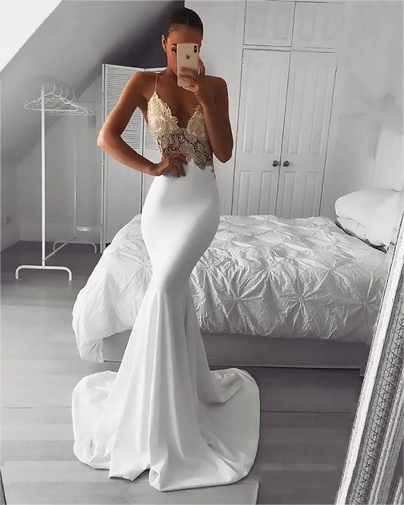 Mermaid Wedding Dress 2020 V-neck Vintage Soft Satin Vestidos de novia Lace Spaghetti Strap Bridal Dresses Wedding Gowns 
Mermaid Wedding Dress 2020 V-neck Vintage Soft Satin Vestidos de novia Lace Spaghetti Strap Bridal Dresses Wedding Gowns