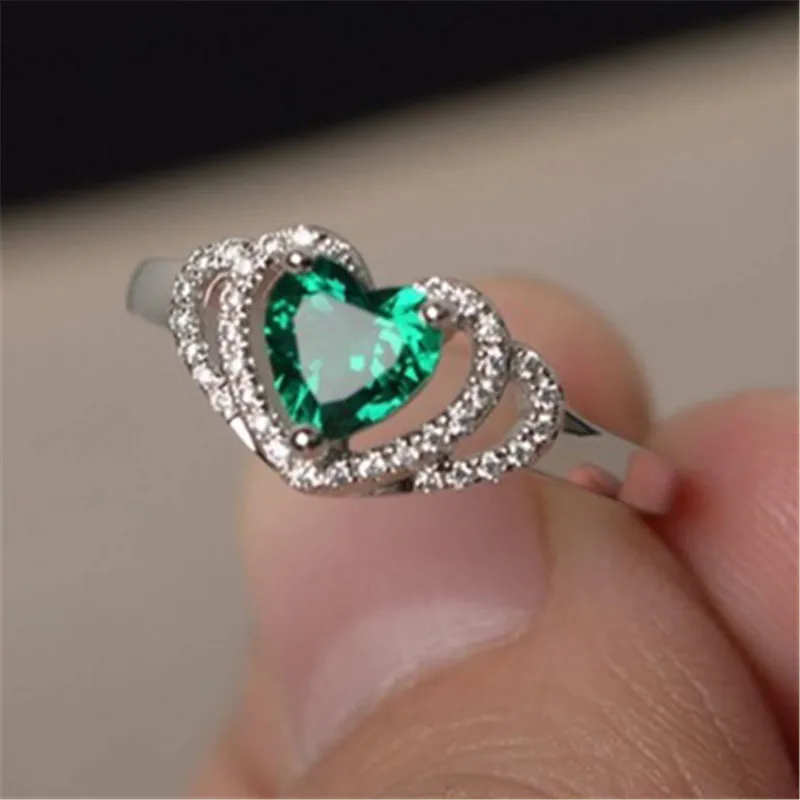 New popular jewelry women's Glamour green zircon heart heart heart ring anniversary engagement ring wedding ring
New popular jewelry women's Glamour green zircon heart heart heart ring anniversary engagement ring wedding ring