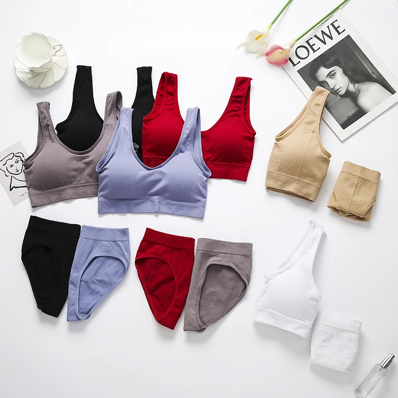ATHVOTAR 2PCS Underwear Sets Seamless U-Back Tube Top Plus Size Sports Bra Women Pnaties Padded Lingerie Suit
ATHVOTAR 2PCS Underwear Sets Seamless U-Back Tube Top Plus Size Sports Bra Women Pnaties Padded Lingerie Suit