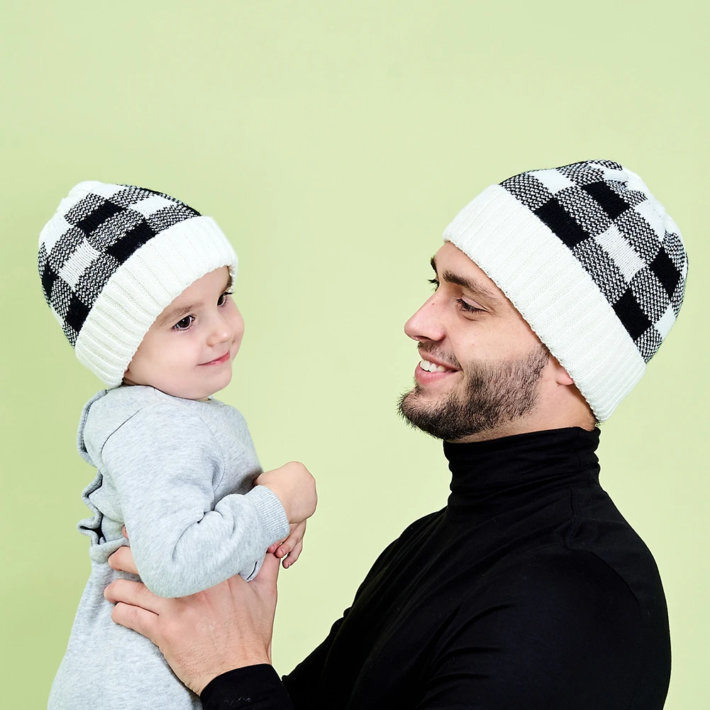 Warm Beanie Knitted Hat Parent-Child Matching Winter Children Parent Headwear Comfortable Children Portable Element
Warm Beanie Knitted Hat Parent-Child Matching Winter Children Parent Headwear Comfortable Children Portable Element