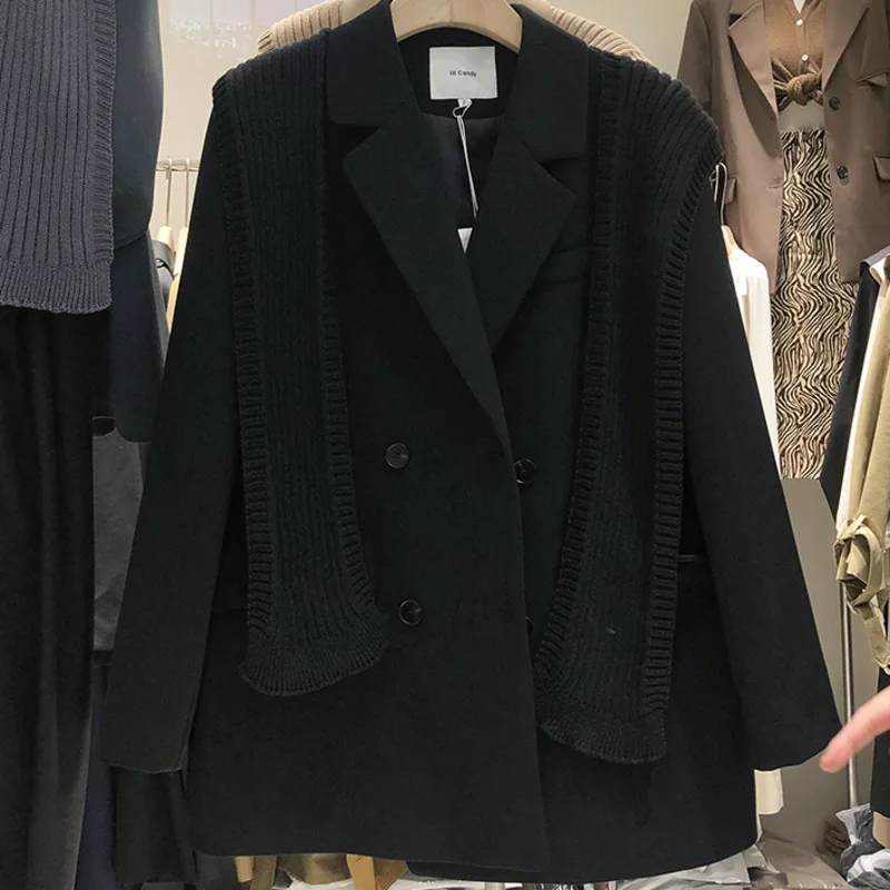 Winter Women's Lapel Long-sleeved Blazer, Single-breasted Loose and Simple Western-style Sweater Shawl Scarf Two Piece Set Women
Winter Women's Lapel Long-sleeved Blazer, Single-breasted Loose and Simple Western-style Sweater Shawl Scarf Two Piece Set Women