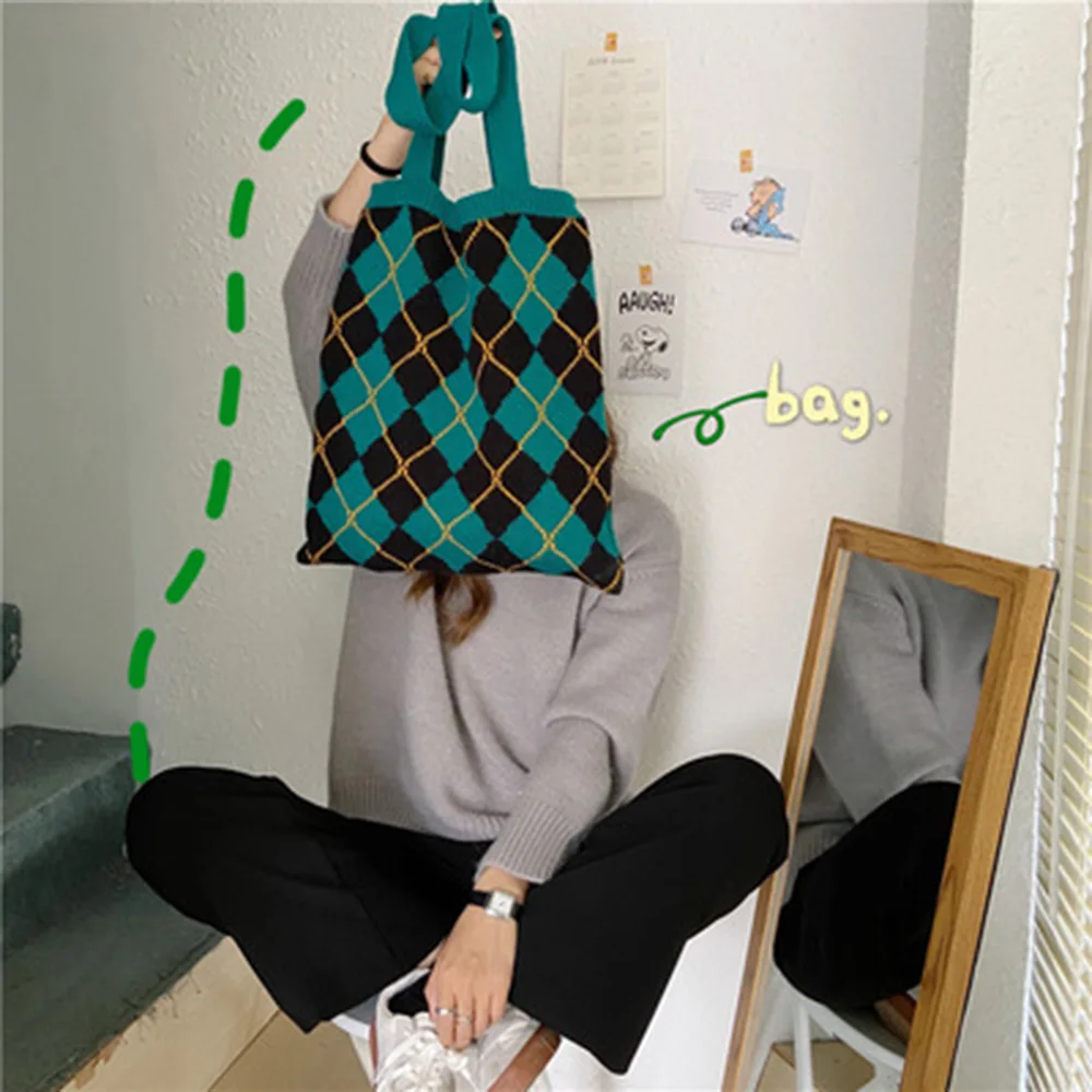 Winter Fashion Original Style Girls Shoulder Bag Large Capacity Shopping Handbags Knit Design Ladies Classic
Winter Fashion Original Style Girls Shoulder Bag Large Capacity Shopping Handbags Knit Design Ladies Classic