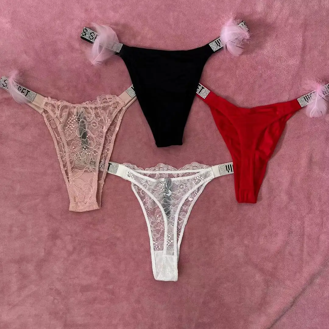 Sexy Bikini Lace Smooth Thong Rhinestone Women Underwear Comfortable Ice Silk Seamless Panties G String Pink Leopard Lingerie
Sexy Bikini Lace Smooth Thong Rhinestone Women Underwear Comfortable Ice Silk Seamless Panties G String Pink Leopard Lingerie
