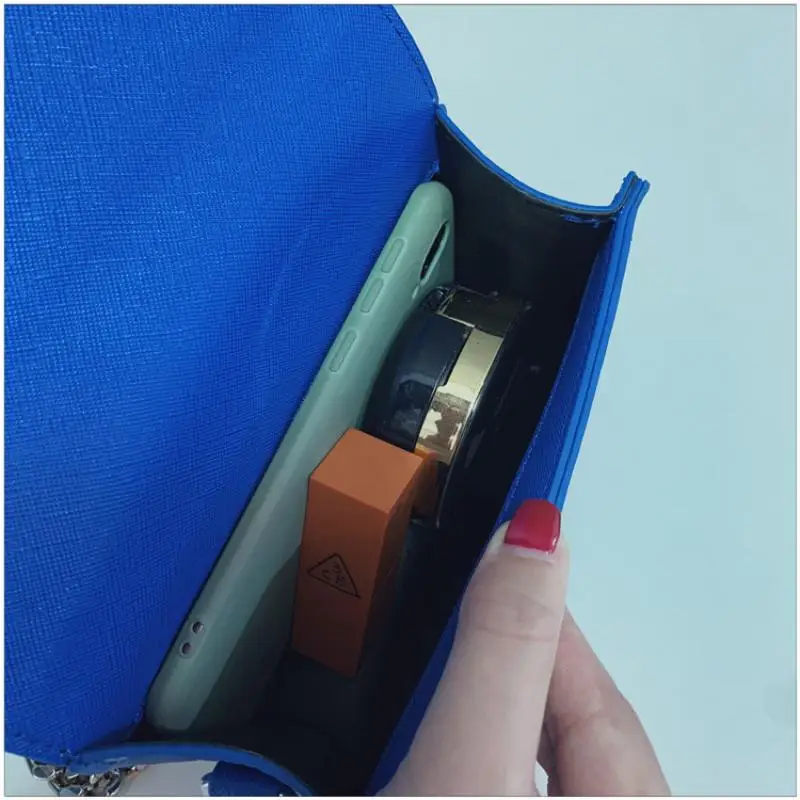 Fashion Thick Chain Small Square Crossbody Bags For Women Casual Solid Color Shoulder Bag Woman Luxury Pu Leather Women's Handbg
Fashion Thick Chain Small Square Crossbody Bags For Women Casual Solid Color Shoulder Bag Woman Luxury Pu Leather Women's Handbg