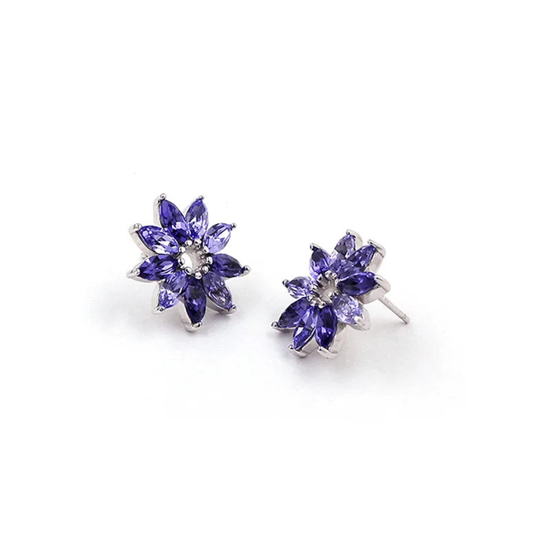 Exquisite Women Silver Colour Stud Earrings Crystal Zircon Stud Earrings Flower Petal Stud Earrings Banquet Jewelry Gifts
Exquisite Women Silver Colour Stud Earrings Crystal Zircon Stud Earrings Flower Petal Stud Earrings Banquet Jewelry Gifts