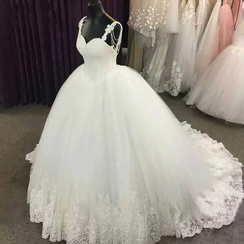 SBRIDEP Strap Wedding Dresses Vestido De Noiva Faqshion Sweetheart Applique Bride Dresses Formal Bridal Gown Plus Size
SBRIDEP Strap Wedding Dresses Vestido De Noiva Faqshion Sweetheart Applique Bride Dresses Formal Bridal Gown Plus Size