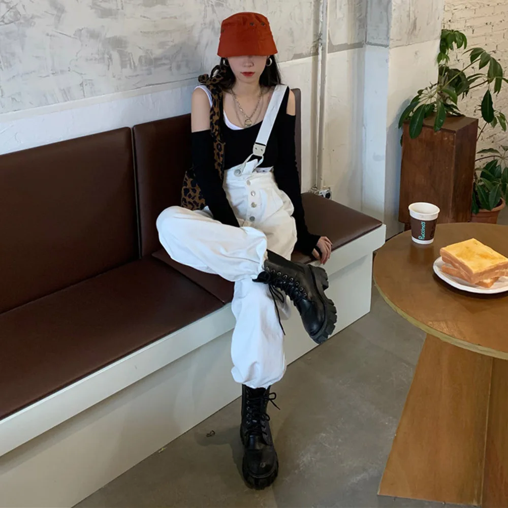 Japanese Korean Version Jumpsuit 2021 Spring Summer Fashion Casual Loose Solid Color Buttons High Waist Wide Leg 
Japanese Korean Version Jumpsuit 2021 Spring Summer Fashion Casual Loose Solid Color Buttons High Waist Wide Leg