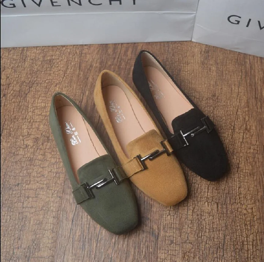 New spring and autumn fashion women's square metal buckle flat shoes soft Flock shallow mouth woman moccasins
New spring and autumn fashion women's square metal buckle flat shoes soft Flock shallow mouth woman moccasins