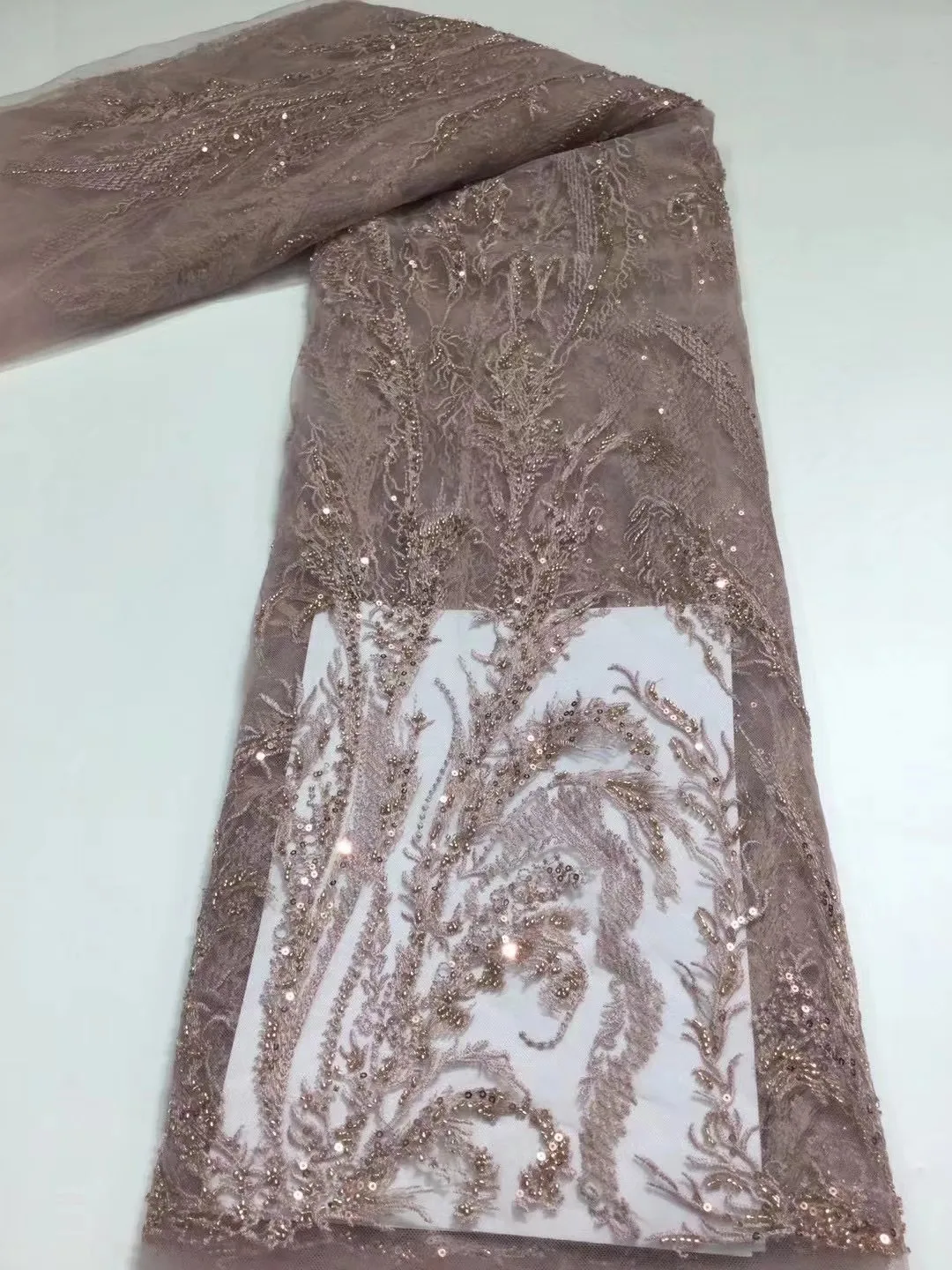 African Lace Fabric 2021 Embroidered High Quality Bridal Nigerian Tulle Lace Fabrics With Handmade Beads For Wedding Party Dress
African Lace Fabric 2021 Embroidered High Quality Bridal Nigerian Tulle Lace Fabrics With Handmade Beads For Wedding Party Dress