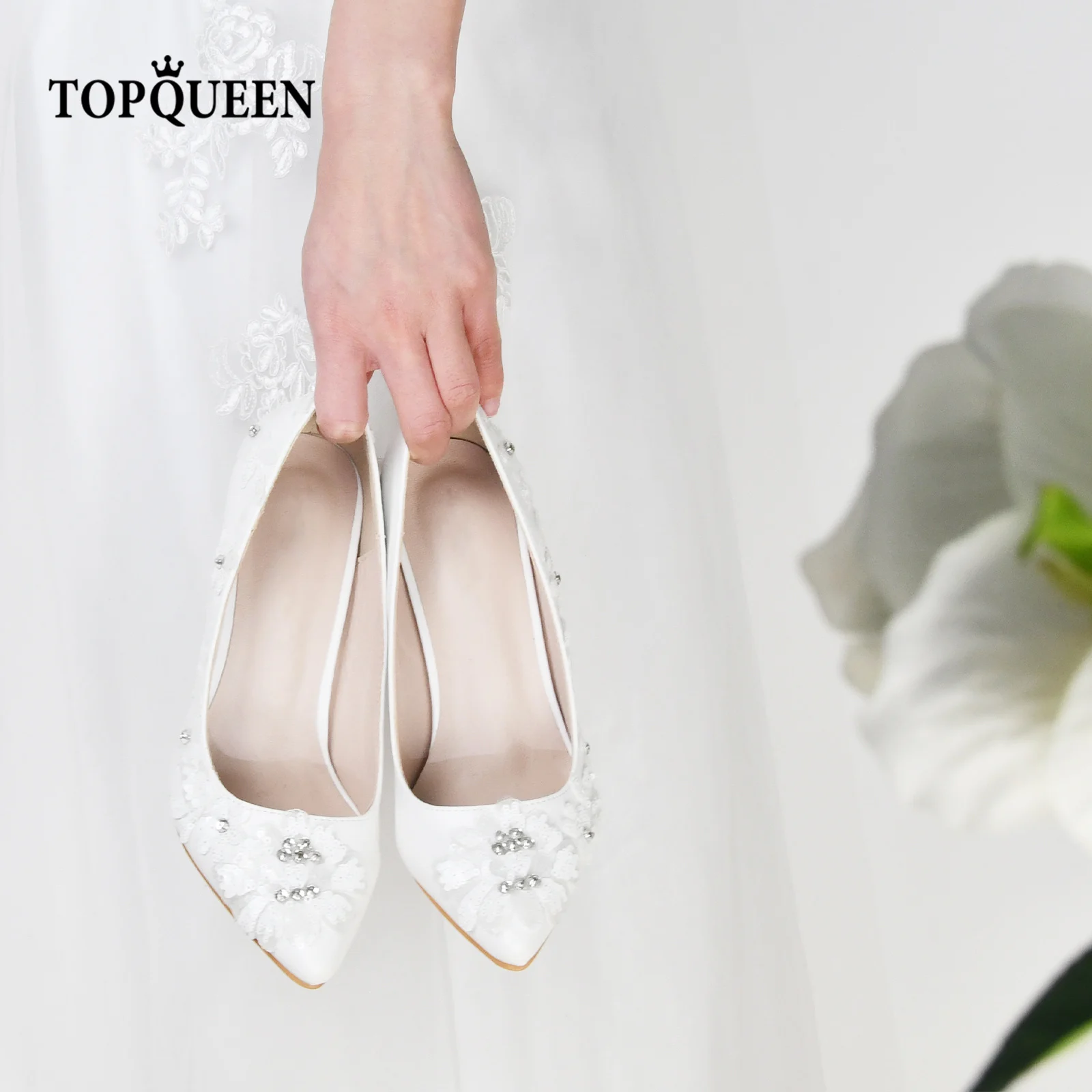 TOPQUEEN-A65 Wedding white shoes Rhinestone patches for wedding shoes sweet luxury platform shoes women weddings High heels
TOPQUEEN-A65 Wedding white shoes Rhinestone patches for wedding shoes sweet luxury platform shoes women weddings High heels
