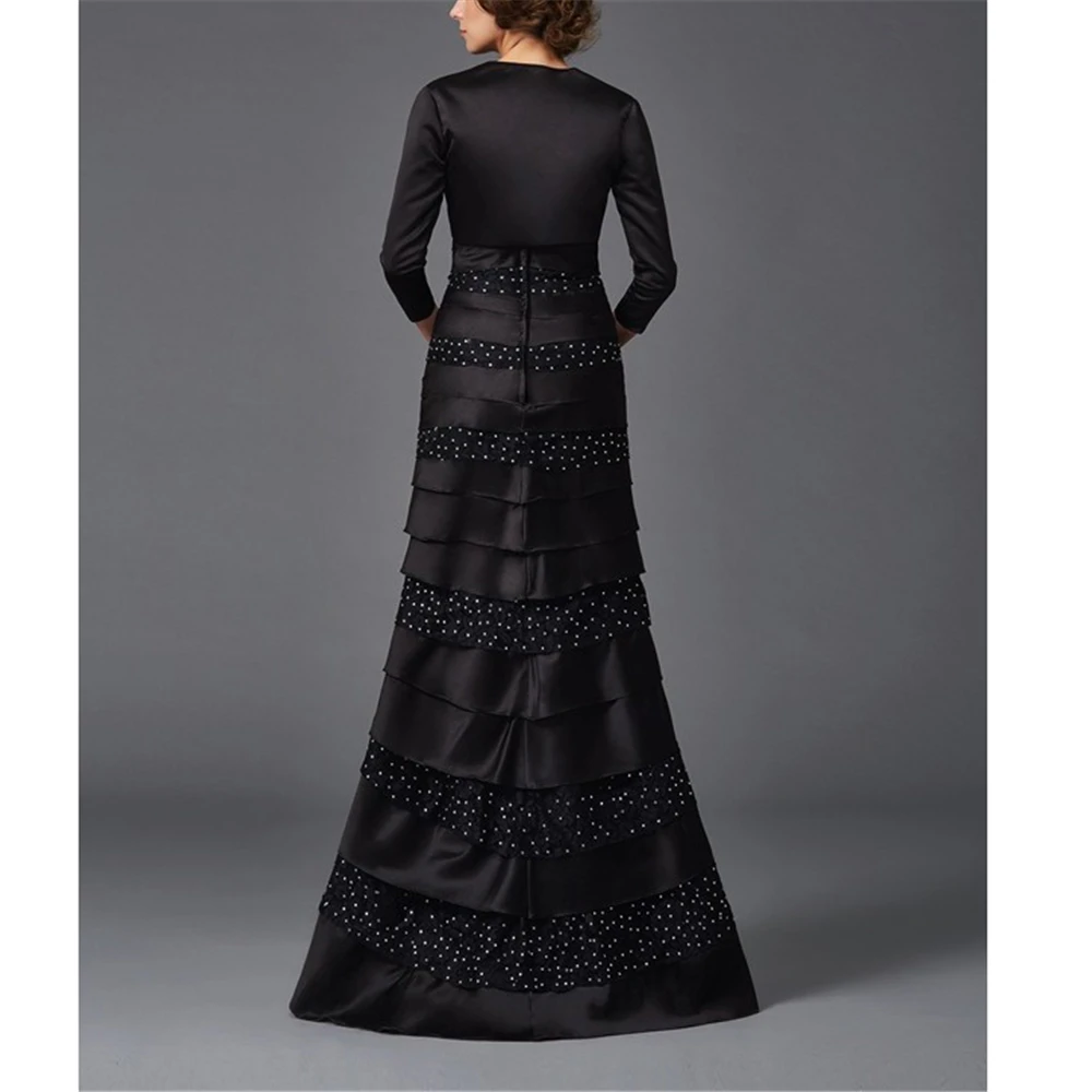 Black Satin And Lace Mother Of The Bride Dresses Sheath Appliques Beading Vintages Full-Length Vestidos De Novia With Jacket
Black Satin And Lace Mother Of The Bride Dresses Sheath Appliques Beading Vintages Full-Length Vestidos De Novia With Jacket