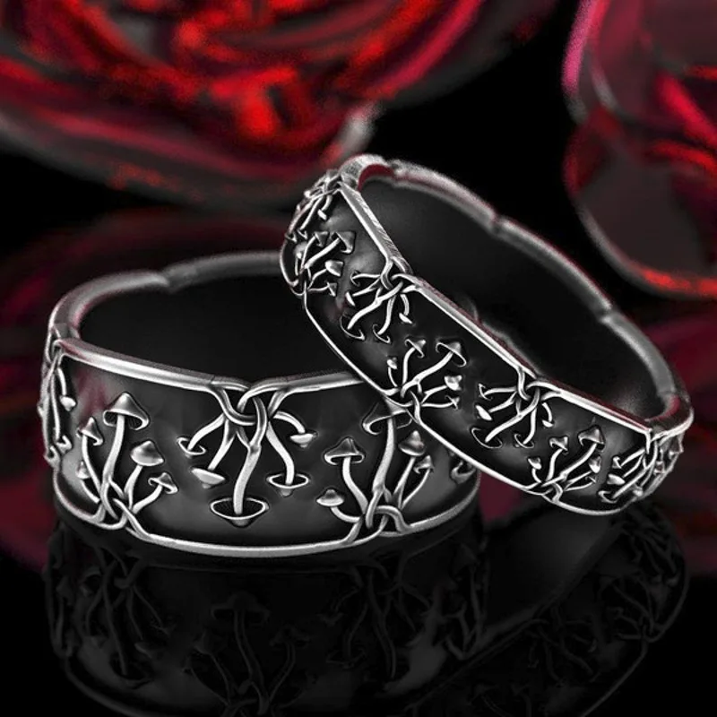 Retro Simple Carving Mushroom Ring Fashion Personality Punk Men's Black Ring Trend Men's Hip Hop Motorcycle Party Jewelry
Retro Simple Carving Mushroom Ring Fashion Personality Punk Men's Black Ring Trend Men's Hip Hop Motorcycle Party Jewelry
