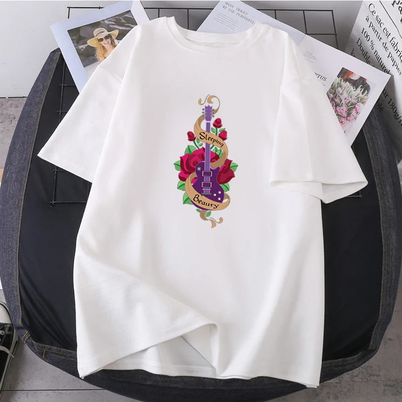2021 New Lady Fashion Clothing Guitar Rose Print Woman T-shirts Summer Leisure Short Sleeve O-neck Tees Leisure K-pop Camisetas
2021 New Lady Fashion Clothing Guitar Rose Print Woman T-shirts Summer Leisure Short Sleeve O-neck Tees Leisure K-pop Camisetas
