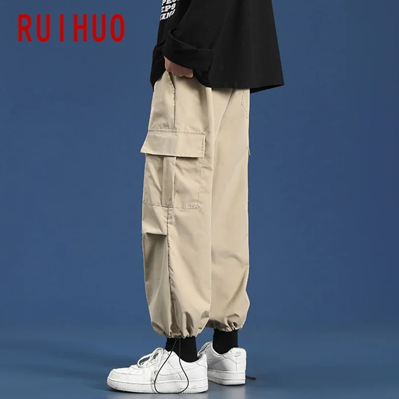 RUIHUO 2021 New Cargo Pants Men Trousers Casual Joggers Sweatpants Men Pants Hip Hop Streetwear Male Plus Size M-5XL
RUIHUO 2021 New Cargo Pants Men Trousers Casual Joggers Sweatpants Men Pants Hip Hop Streetwear Male Plus Size M-5XL