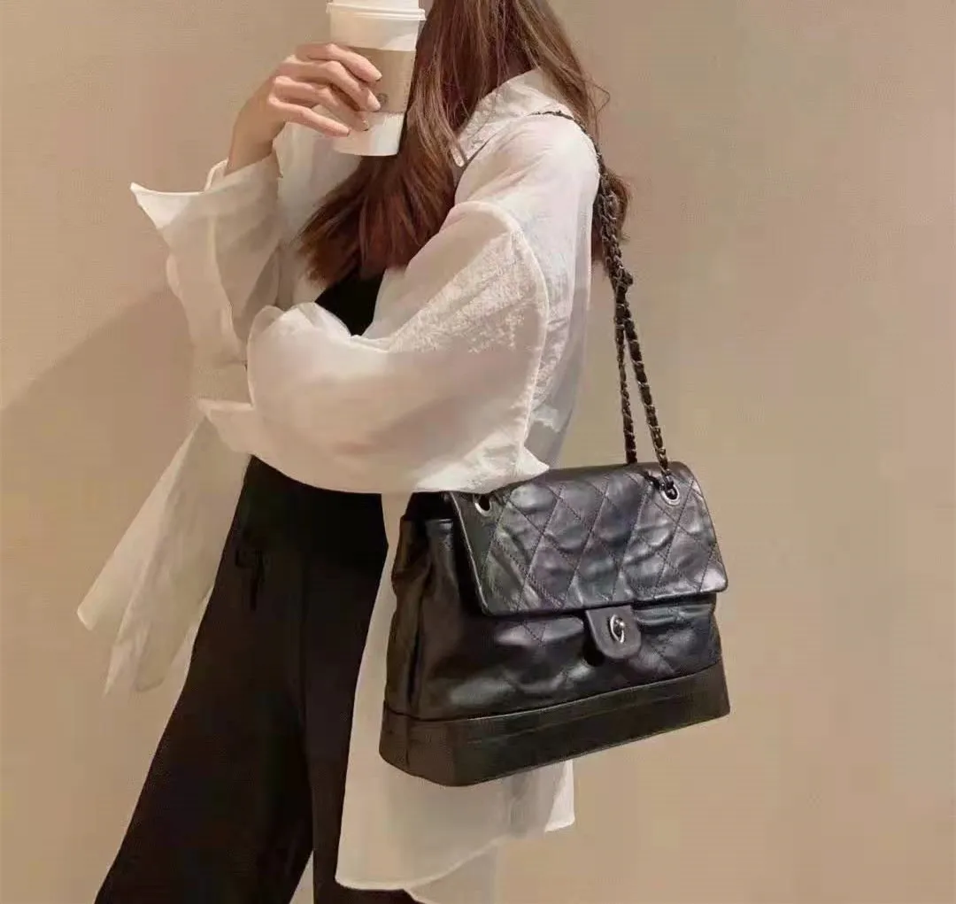 Женская сумка через плечо, роскошная дизайнерская кожаная сумка-мессенджер, сумка через плечо, классическая сумка
Женская сумка через плечо, роскошная дизайнерская кожаная сумка-мессенджер, сумка через плечо, классическая сумка