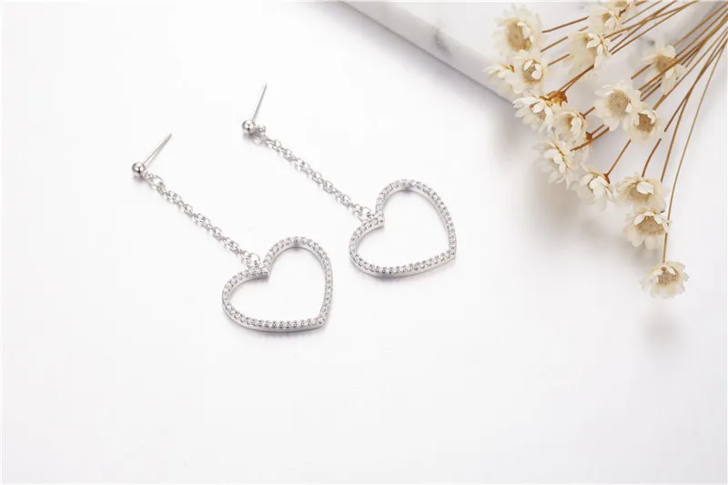 Brand Fine Jewelry Heart Dangle Earrings Solid Sterling Silver 925 Earrings Simulated Diamond Earrings for women Girl gift
Brand Fine Jewelry Heart Dangle Earrings Solid Sterling Silver 925 Earrings Simulated Diamond Earrings for women Girl gift