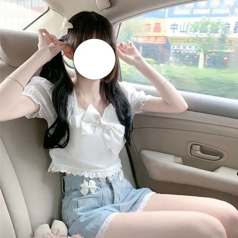 Chaoxian foreign style shirt women's new Japanese bowknot bubble sleeve short sleeve top fashion in summer 2021
Chaoxian foreign style shirt women's new Japanese bowknot bubble sleeve short sleeve top fashion in summer 2021