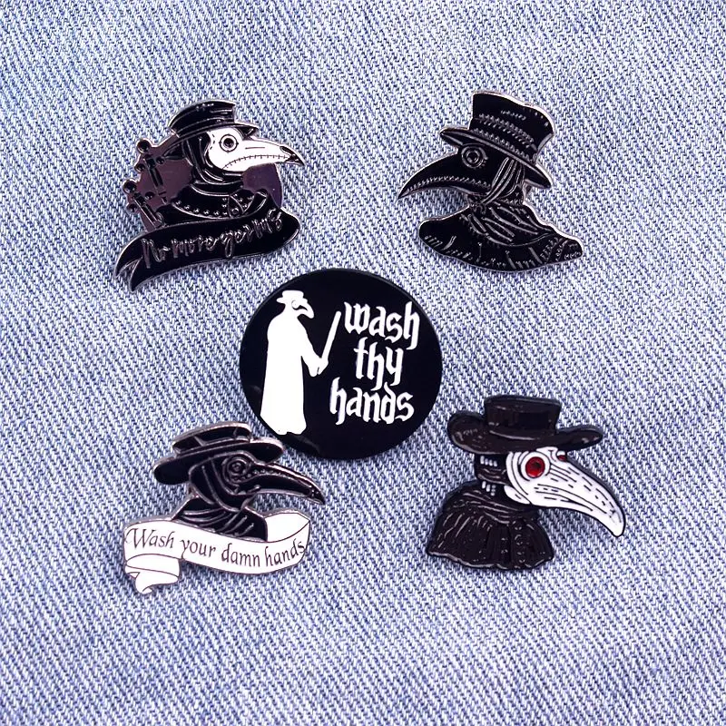 20 Styles Plague Doctor Zinc Alloy Pin Beak Face Brooches Cartoon Badge for Bag Pin Buckle Jewelry Gift for Nurse Friends
20 Styles Plague Doctor Zinc Alloy Pin Beak Face Brooches Cartoon Badge for Bag Pin Buckle Jewelry Gift for Nurse Friends