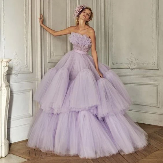 

Sweet Lavender Tulle Puffy Prom Dresses Strapless Ruffles Tiered Long Female Prom Gowns Elegant Evening Dress Vestido De Mulher