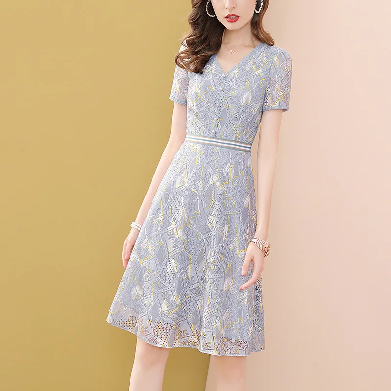 EVNISI Summer Lace Knee Dress For Women V-Neck Elegant Party Dresses Hollow Out High Waist Fashion Vacation Vestidos New
EVNISI Summer Lace Knee Dress For Women V-Neck Elegant Party Dresses Hollow Out High Waist Fashion Vacation Vestidos New