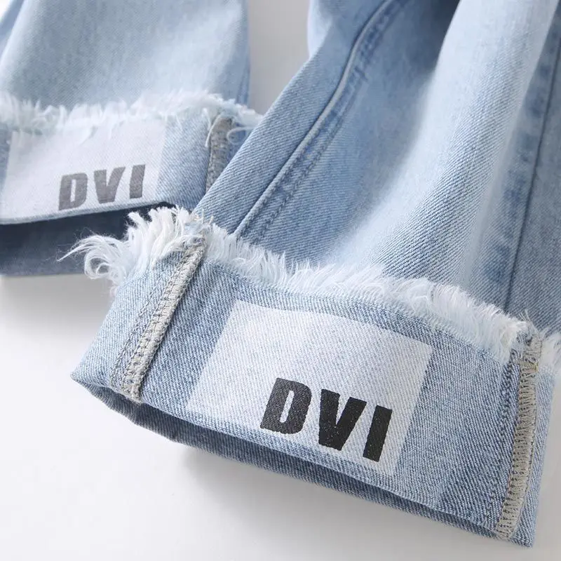 Spring, summer and autumn new jeans loose trend 2021 tall waist wide legs straight tube show thin with holes in pants
Spring, summer and autumn new jeans loose trend 2021 tall waist wide legs straight tube show thin with holes in pants