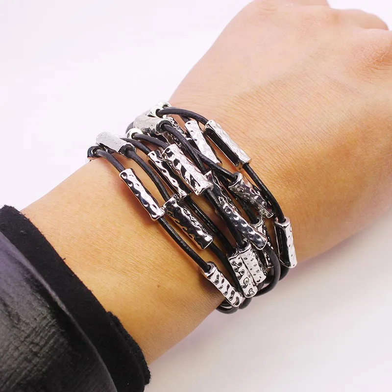 D&D New European And American Popular Black Leather Rope Alloy Bracelet Fashion Magnet Buckle Jewelry
D&D New European And American Popular Black Leather Rope Alloy Bracelet Fashion Magnet Buckle Jewelry