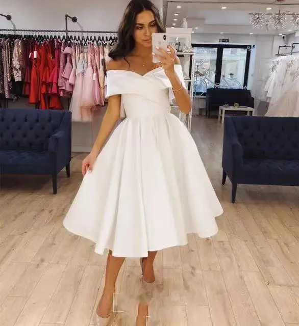 Simple Short Wedding Dress Satin Knee Length 2022 Pleat Off Shoulder Bridal Gown For Women Brides Elegant Cheap Robe De Mariee
Simple Short Wedding Dress Satin Knee Length 2022 Pleat Off Shoulder Bridal Gown For Women Brides Elegant Cheap Robe De Mariee