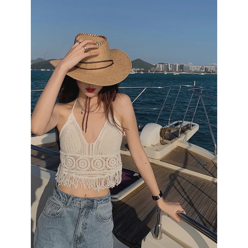 Summer Holiday Beach Camis Lady Sexy Tassels Crochet Camisole Women Sexy Tassels Bikini Camis Female Crochet Halter Bikini Tops
Summer Holiday Beach Camis Lady Sexy Tassels Crochet Camisole Women Sexy Tassels Bikini Camis Female Crochet Halter Bikini Tops