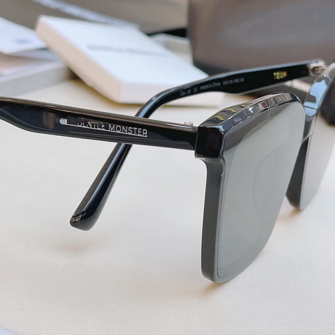 High Quality 2021 New Fashion Korean Brand Sunglasses Square Acetate Polarized UV400 Travel Sunglasses
High Quality 2021 New Fashion Korean Brand Sunglasses Square Acetate Polarized UV400 Travel Sunglasses