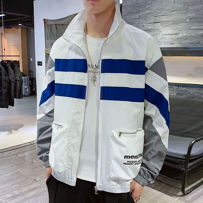 2021 Autumn Jacket Male Korean Version Loose Tide Brand Color Matching Casual Sunscreen Clothes Spring Autumn Men's Jacket
2021 Autumn Jacket Male Korean Version Loose Tide Brand Color Matching Casual Sunscreen Clothes Spring Autumn Men's Jacket