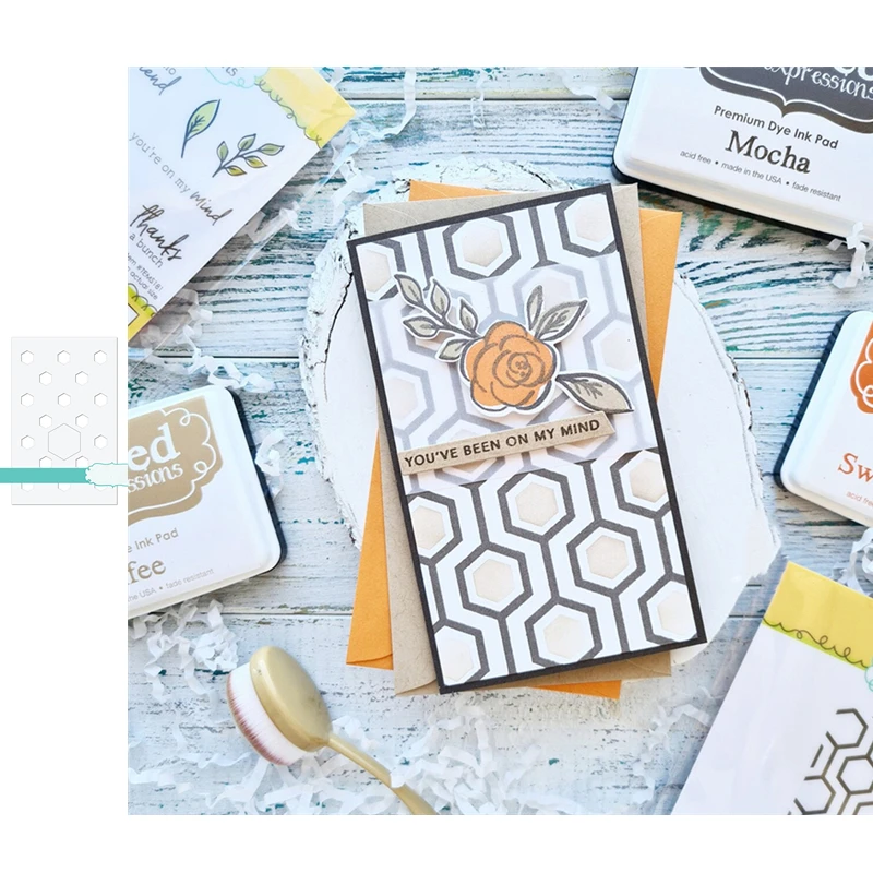 Five-sided Graphic Printing Pattern Decoration Metal Cutting Stencil Scrapbooking DIY Decoration Craft Embossing Make Albums
Five-sided Graphic Printing Pattern Decoration Metal Cutting Stencil Scrapbooking DIY Decoration Craft Embossing Make Albums