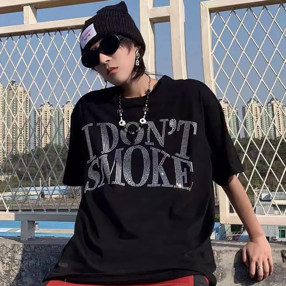 Letter Hip Hop T Shirt Men Rhinestone Oversized Streetwear Harajuku Tee Women Black Short Sleeve Summer Cotton T Shirts
Letter Hip Hop T Shirt Men Rhinestone Oversized Streetwear Harajuku Tee Women Black Short Sleeve Summer Cotton T Shirts