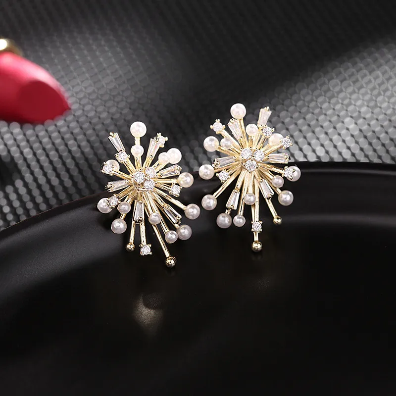 2021 Unique Design Firework Stud Earrings Female Mini Pearl Fashion Flower Ears Summer Temperamen Jewelry Women's Accessories
2021 Unique Design Firework Stud Earrings Female Mini Pearl Fashion Flower Ears Summer Temperamen Jewelry Women's Accessories